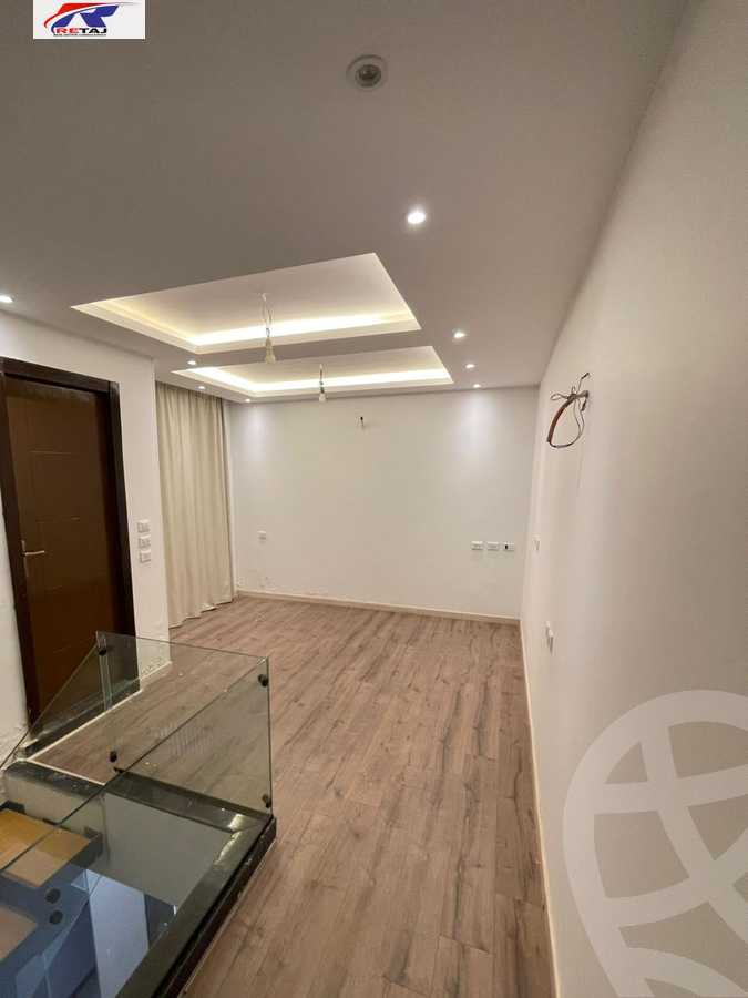 https://aqarmap.com.eg/en/listing/5931997-for-rent-cairo-new-cairo-compounds-moon-valley