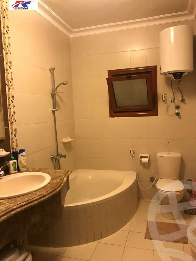 https://aqarmap.com.eg/en/listing/5937592-for-sale-cairo-new-cairo-ganob-el-akadamiya-south-academy-g-yassin-abd-el-ghafar-st