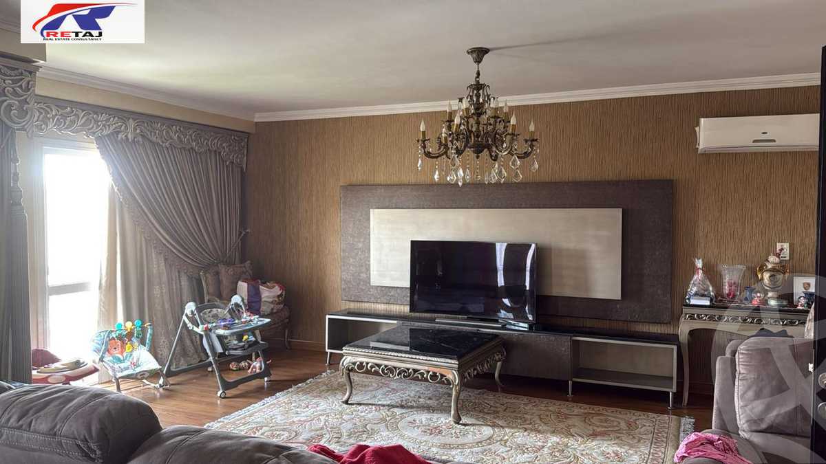 https://aqarmap.com.eg/en/listing/5960914-for-sale-cairo-new-cairo-lrhb-city-phase-1-ahmed-rami-st