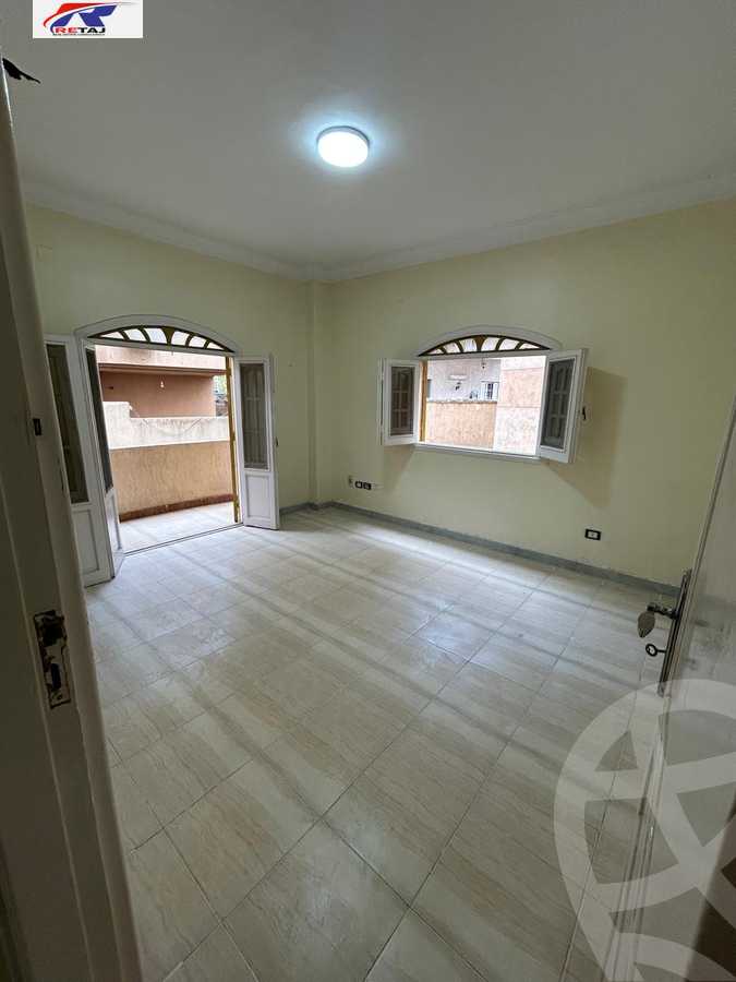 https://aqarmap.com.eg/en/listing/5962792-for-sale-cairo-new-cairo-el-ahyaa-first-neighborhood-street-1