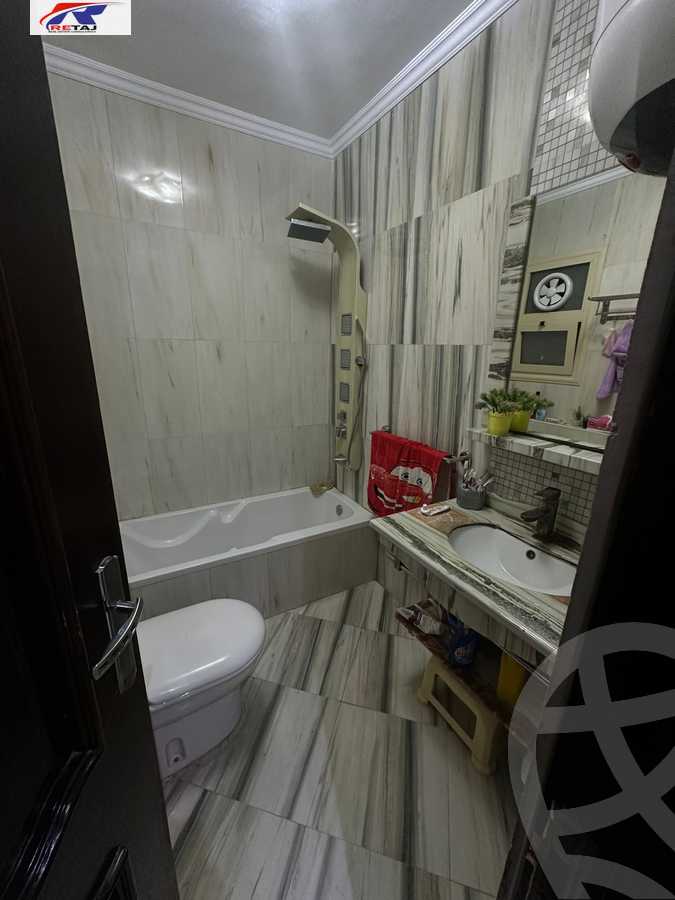 https://aqarmap.com.eg/ar/listing/5966810-for-sale-cairo-new-cairo-compounds-dorat-el-kahera