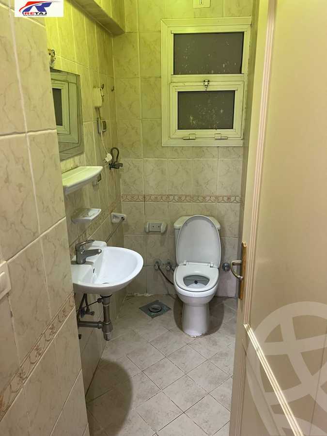 https://aqarmap.com.eg/en/listing/6000864-for-sale-cairo-new-cairo-lrhb-city-phase-5-talaat-mostafa-st