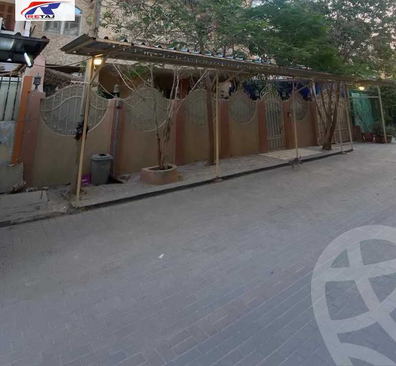 https://aqarmap.com.eg/en/listing/5982835-for-sale-cairo-mokattam-compounds