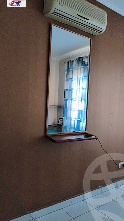 https://aqarmap.com.eg/en/listing/6037162-for-rent-cairo-new-cairo-lrhb-city-phase-2-osama-ibn-zaid-st
