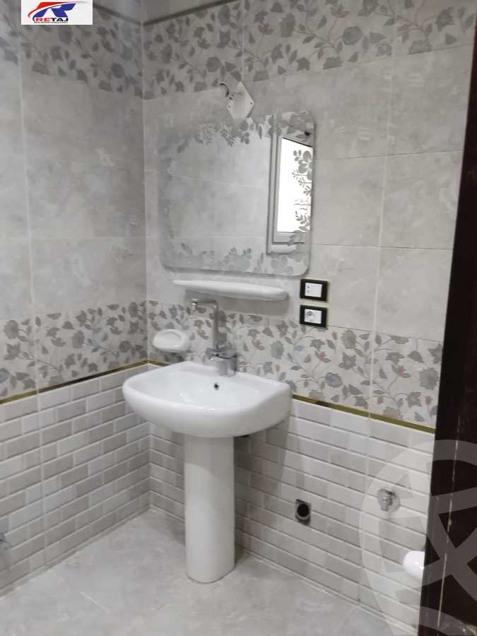 https://aqarmap.com.eg/en/listing/6040115-for-rent-cairo-new-cairo-compounds-galleria-moon-valley