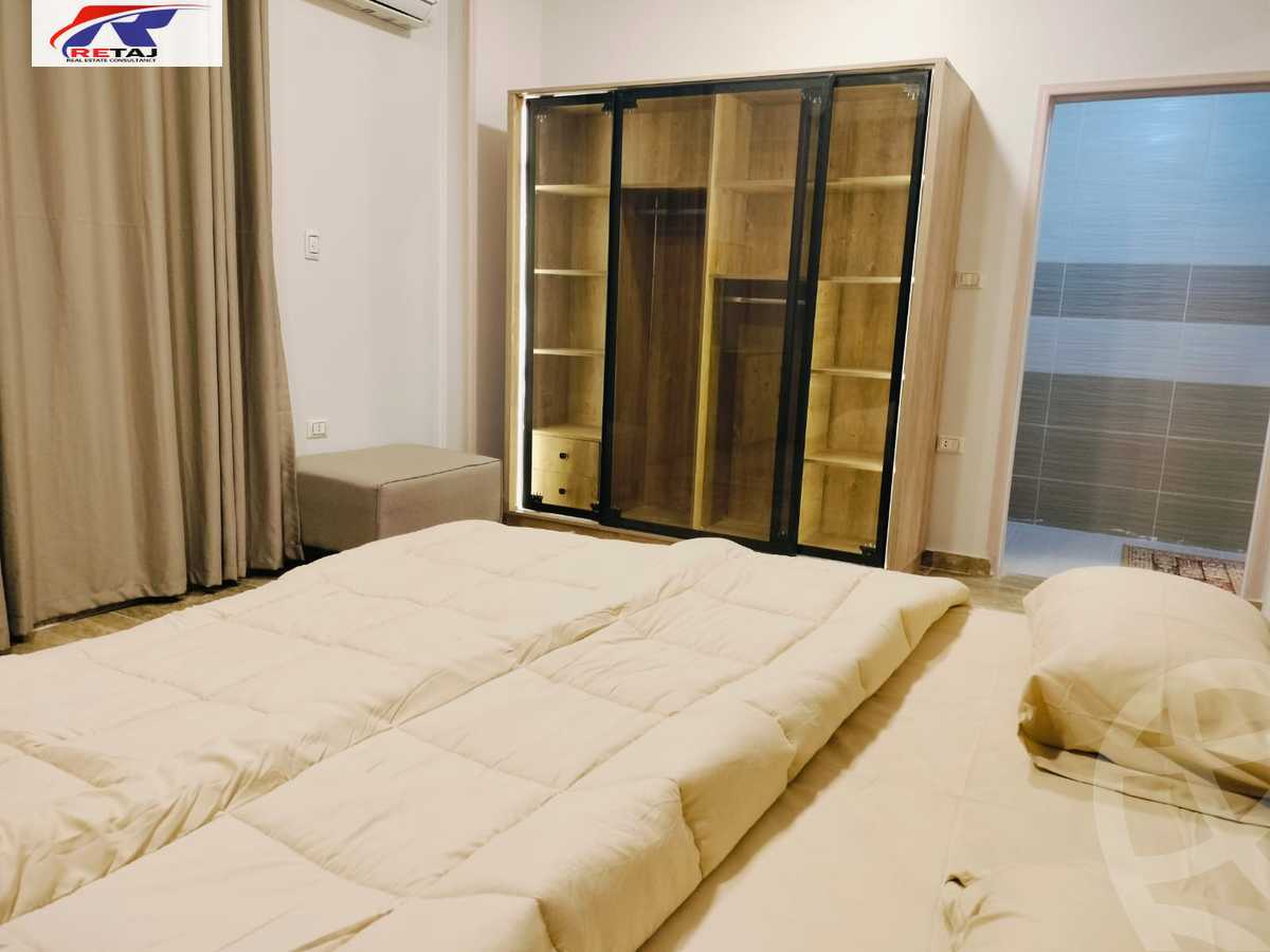 https://aqarmap.com.eg/en/listing/6043925-for-rent-cairo-new-cairo-compounds-el-mostashareen-compound