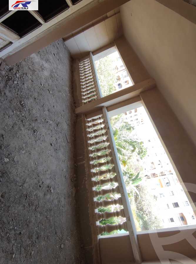 https://aqarmap.com.eg/en/listing/6056329-for-sale-cairo-new-cairo-lrhb-city-mtdd-lrhb-ahmed-zaki-st