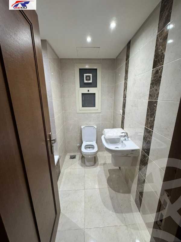 https://aqarmap.com.eg/en/listing/6069211-for-rent-cairo-new-cairo-compounds-porto-cairo-villas
