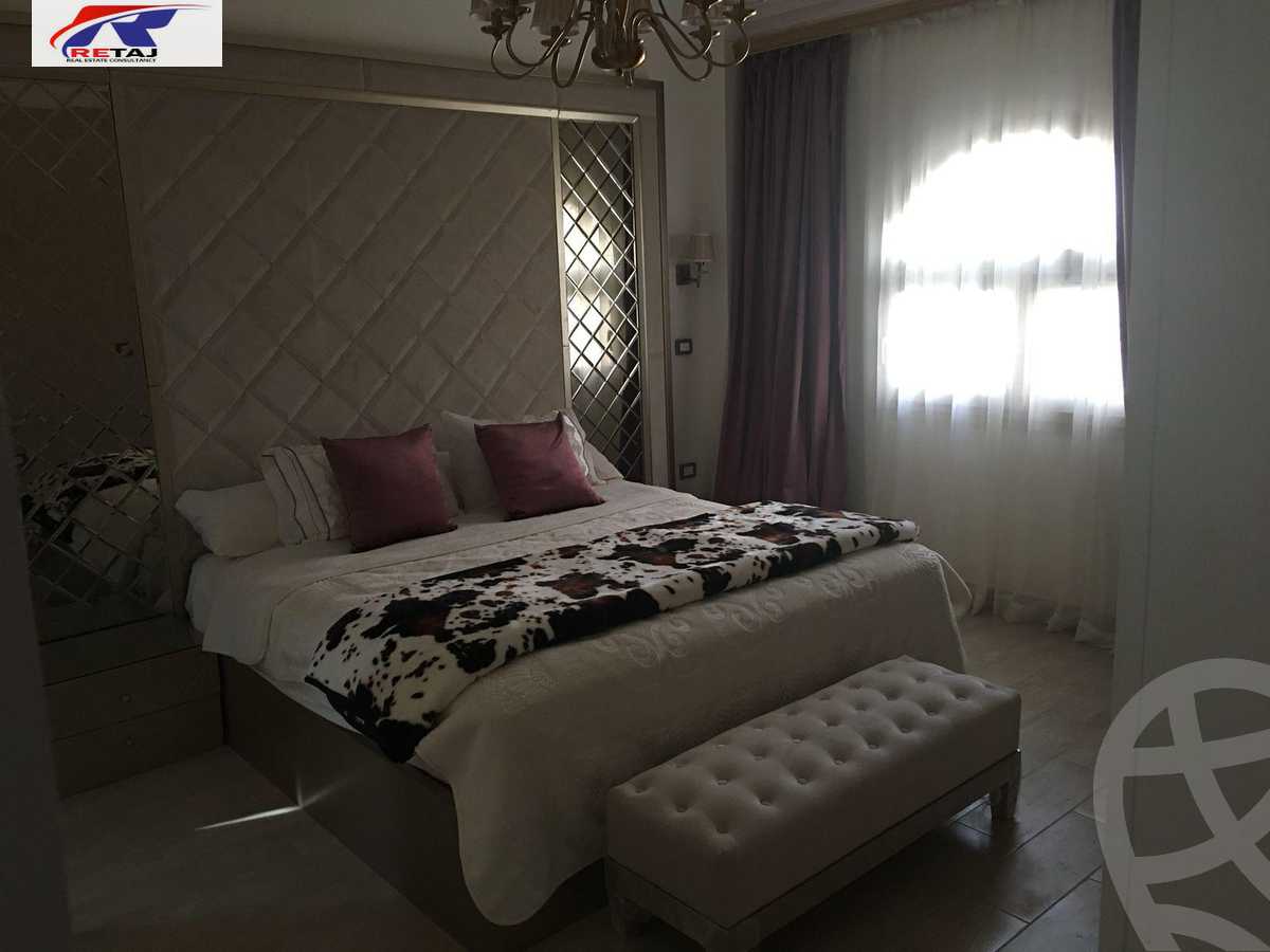 https://aqarmap.com.eg/ar/listing/6088371-for-sale-cairo-new-cairo-first-settlement-mhwr-mstfy-kml