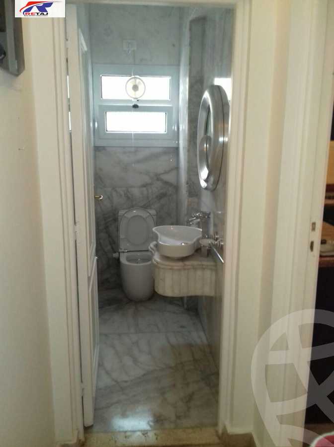 https://aqarmap.com.eg/en/listing/6124126-for-sale-cairo-new-cairo-lrhb-city-phase-1-ahmed-rami-st