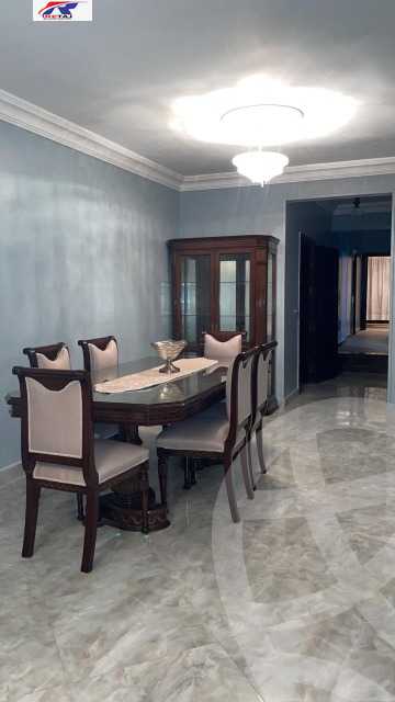 https://aqarmap.com.eg/ar/listing/6146398-for-rent-cairo-new-cairo-first-settlement-mhwr-mstfy-kml