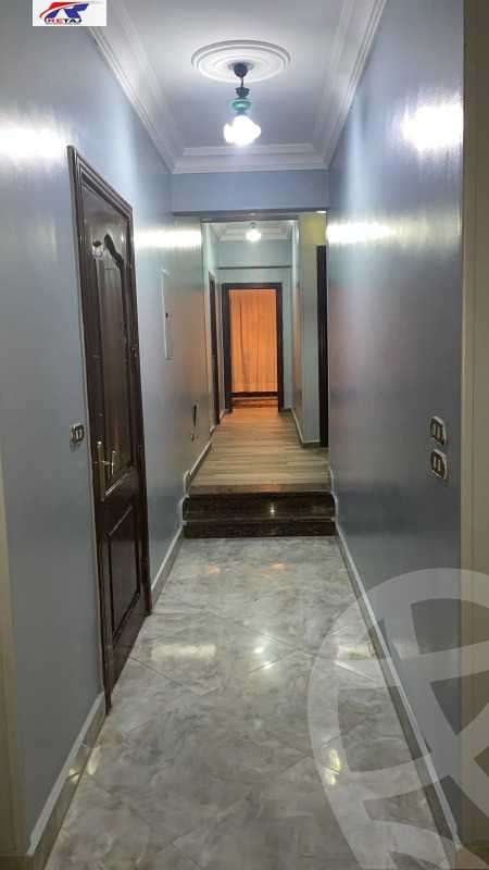 https://aqarmap.com.eg/ar/listing/6146398-for-rent-cairo-new-cairo-first-settlement-mhwr-mstfy-kml