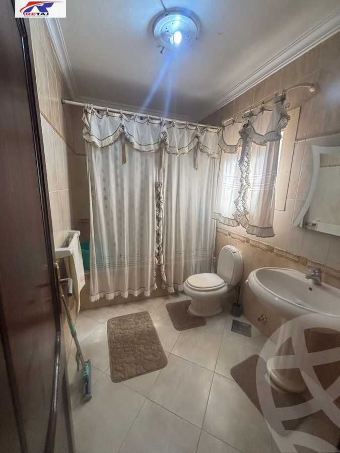 https://aqarmap.com.eg/en/listing/6180684-for-sale-cairo-nasr-city-mostafa-el-nahaas-st