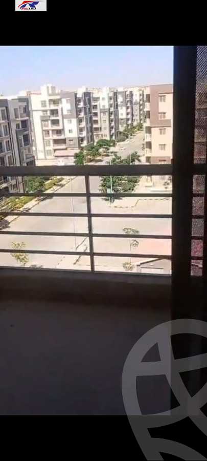 https://aqarmap.com.eg/en/listing/6233735-for-rent-cairo-new-cairo-first-settlement-mhwr-mstfy-kml