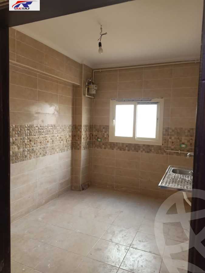 https://aqarmap.com.eg/ar/listing/6249462-for-rent-cairo-new-cairo-ganob-el-akadamiya-south-academy-a-zaid-ebn-haretha-st