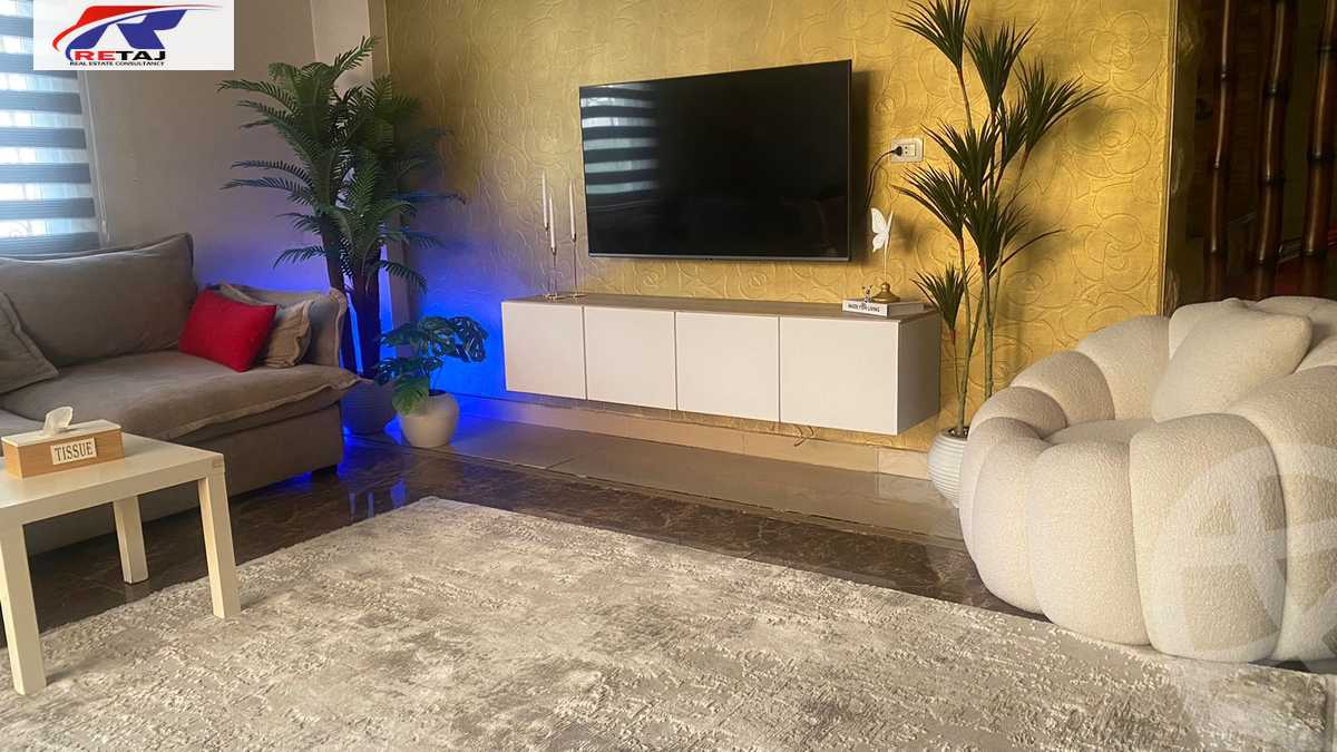 https://aqarmap.com.eg/en/listing/6288473-for-sale-cairo-new-cairo-lrhb-city-phase-4-mostafa-kamel-st