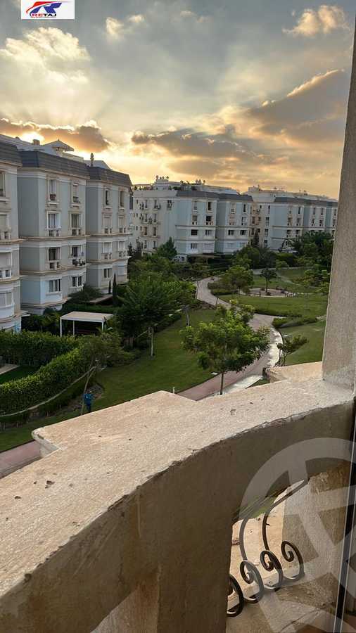 https://aqarmap.com.eg/en/listing/6300388-for-sale-cairo-new-cairo-compounds-mountain-view-hyde-park