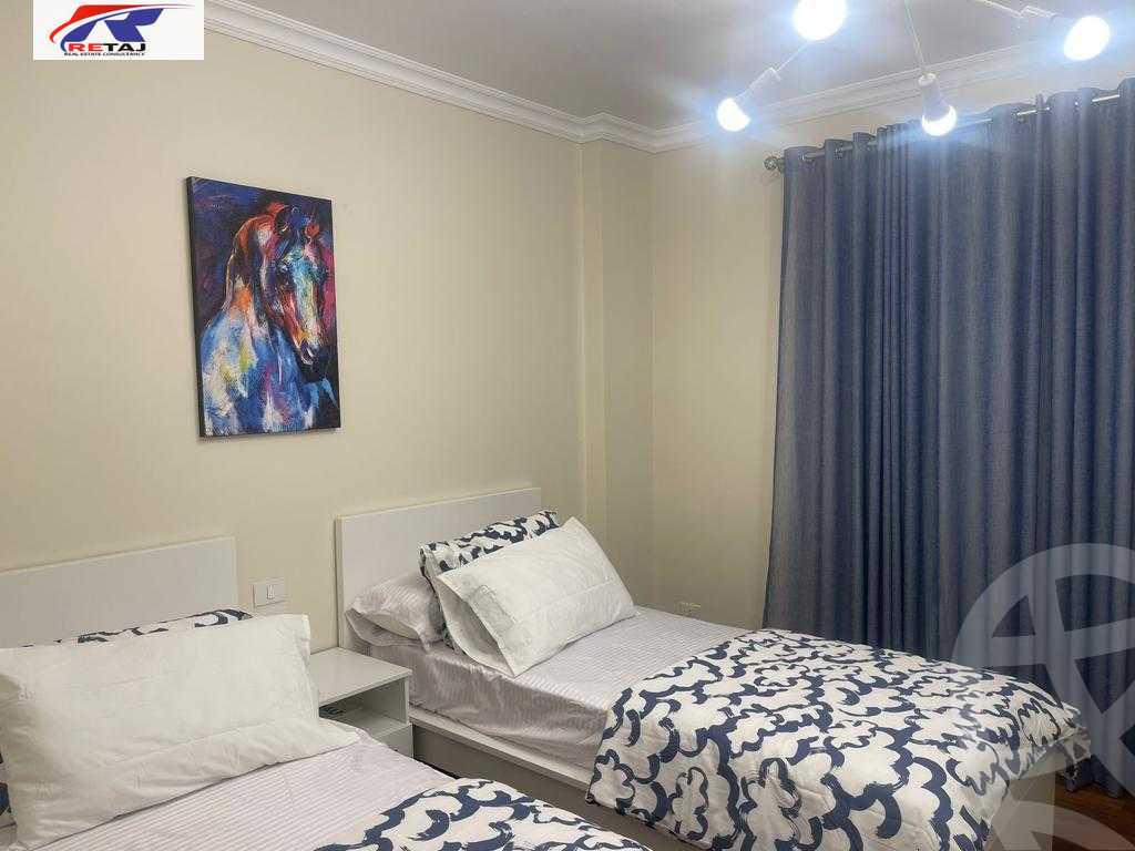https://aqarmap.com.eg/ar/listing/6352882-for-rent-cairo-new-cairo-first-settlement-mhwr-mstfy-kml