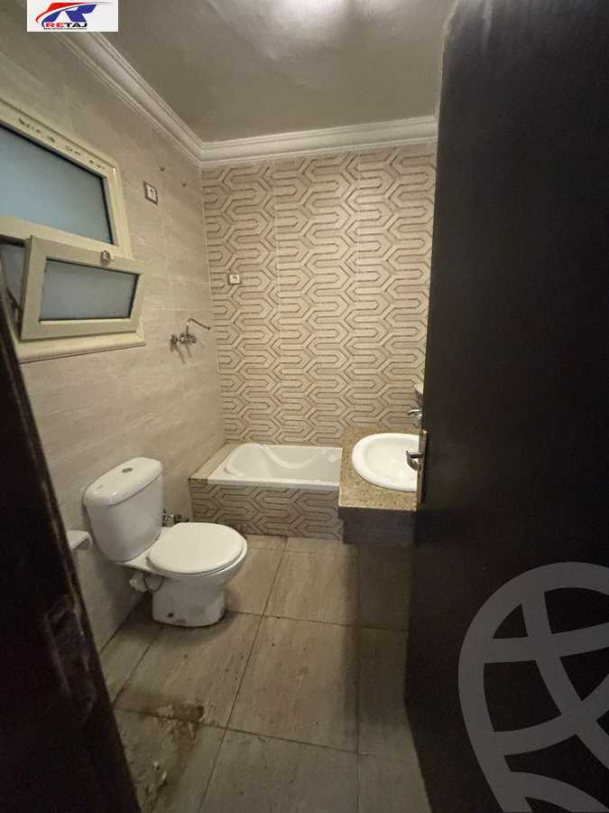 https://aqarmap.com.eg/ar/listing/6356824-for-rent-cairo-new-cairo-lrhb-city-mtdd-lrhb-phase-9
