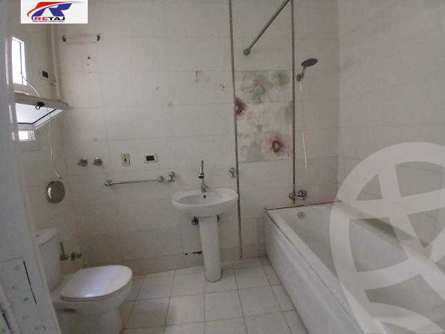 https://aqarmap.com.eg/ar/listing/6379951-for-rent-cairo-new-cairo-compounds-kmbwnd-lnkhyl