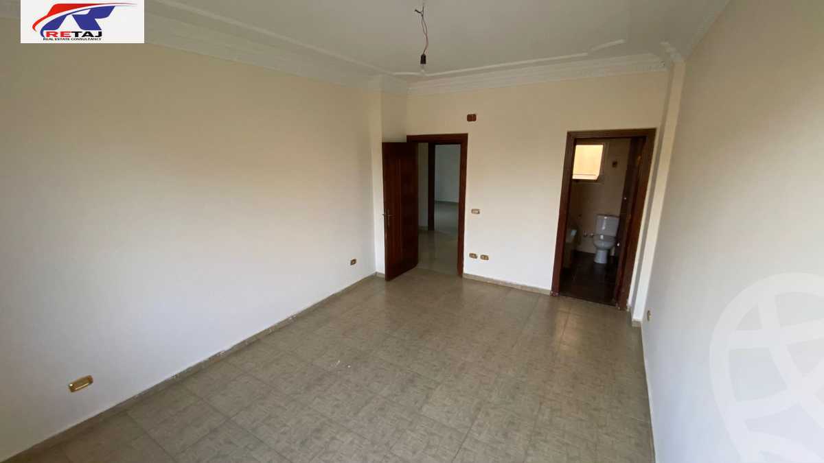 https://aqarmap.com.eg/ar/listing/6421185-for-rent-cairo-new-cairo-first-settlement-mhwr-mstfy-kml