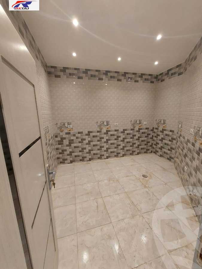 https://aqarmap.com.eg/ar/listing/6432443-for-rent-cairo-new-cairo-el-yassamin-el-yasmeen-3-mohamed-rahim-st
