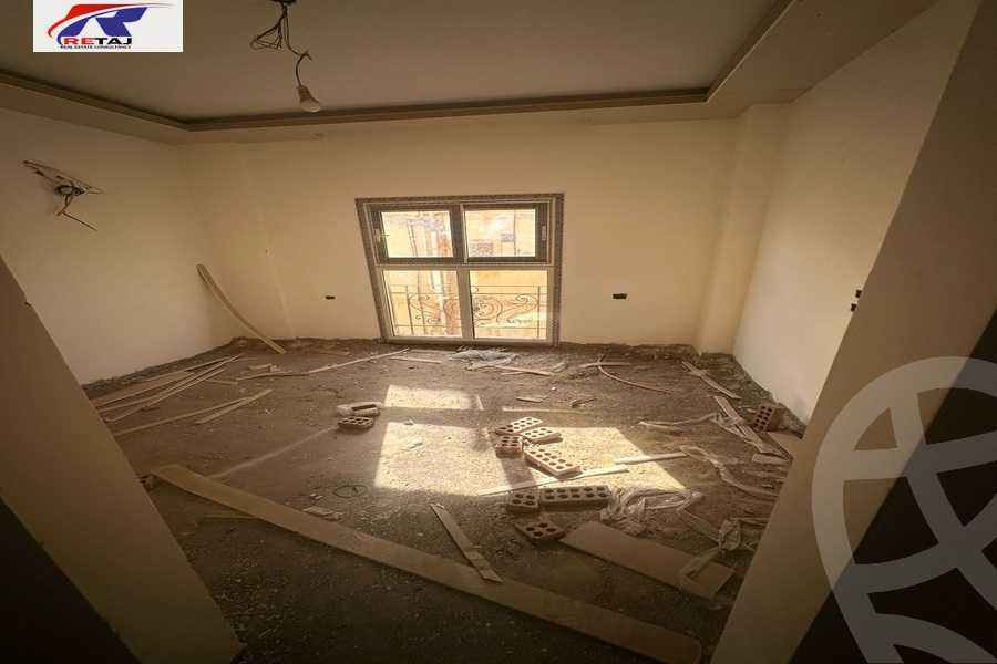 https://aqarmap.com.eg/ar/listing/6564585-for-sale-cairo-new-cairo-ganob-el-akadamiya-south-academy-a-zaid-ebn-haretha-st