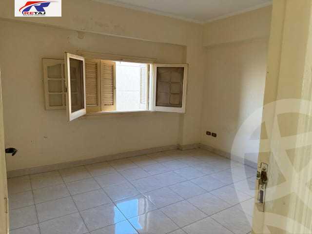 https://aqarmap.com.eg/ar/listing/6573361-for-rent-cairo-new-cairo-ganob-el-akadamiya-south-academy-a-zaid-ebn-haretha-st