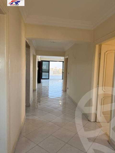 https://aqarmap.com.eg/ar/listing/6573361-for-rent-cairo-new-cairo-ganob-el-akadamiya-south-academy-a-zaid-ebn-haretha-st