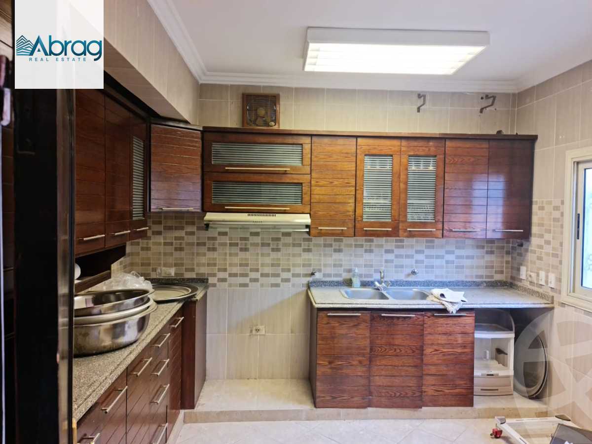 https://aqarmap.com.eg/ar/listing/3867363-for-sale-cairo-el-sheikh-zayed-city-compounds-in-sheikh-zayed-zayed-2000