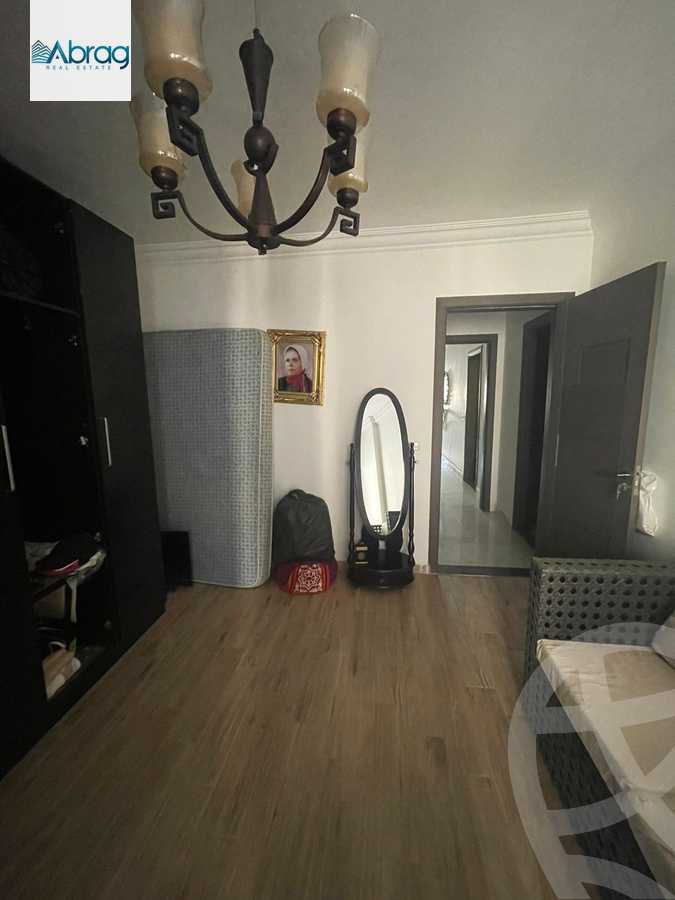 https://aqarmap.com.eg/ar/listing/4114732-for-sale-cairo-el-sheikh-zayed-city-compounds-in-sheikh-zayed-zayed-regency