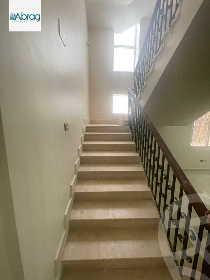 https://aqarmap.com.eg/ar/listing/4176054-for-sale-cairo-el-sheikh-zayed-city-compounds-in-sheikh-zayed-hadayek-el-mohandiseen