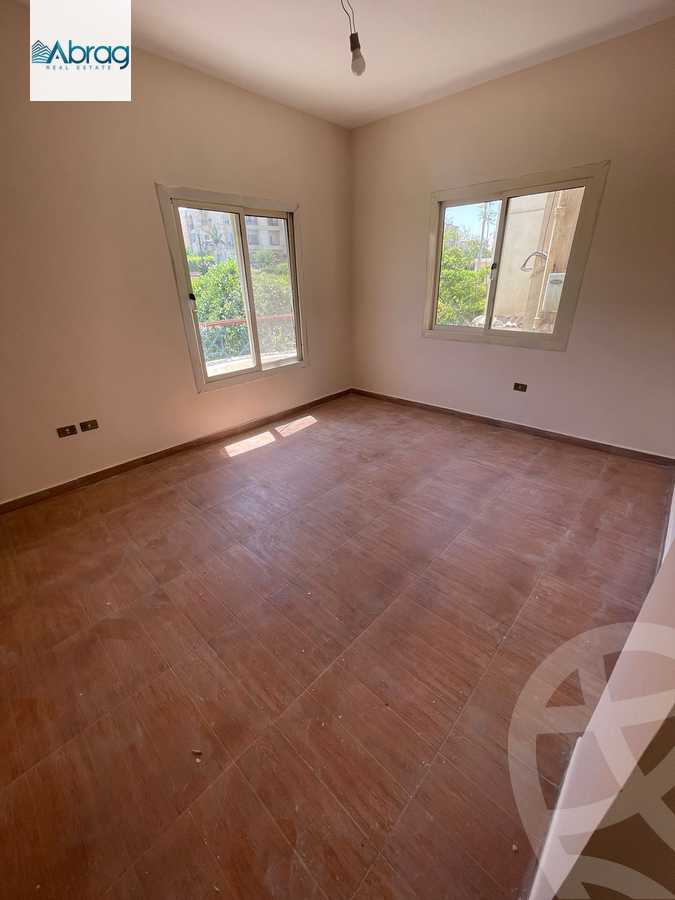 https://aqarmap.com.eg/ar/listing/4176054-for-sale-cairo-el-sheikh-zayed-city-compounds-in-sheikh-zayed-hadayek-el-mohandiseen