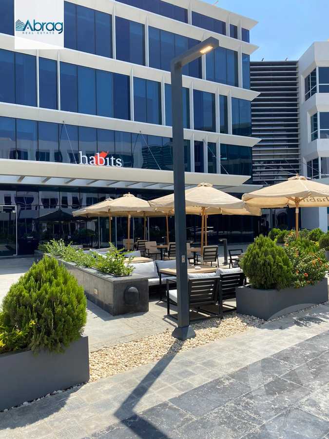 https://aqarmap.com.eg/ar/listing/4202557-for-sale-cairo-alex-cairo-desert-road-smart-village