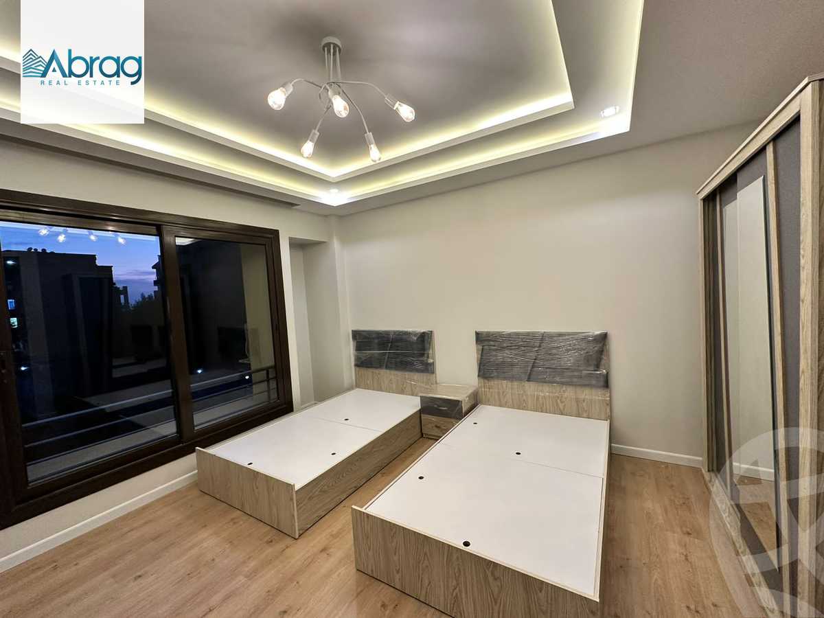 https://aqarmap.com.eg/ar/listing/4268764-for-sale-cairo-el-sheikh-zayed-city-compounds-in-sheikh-zayed-beverly-hills