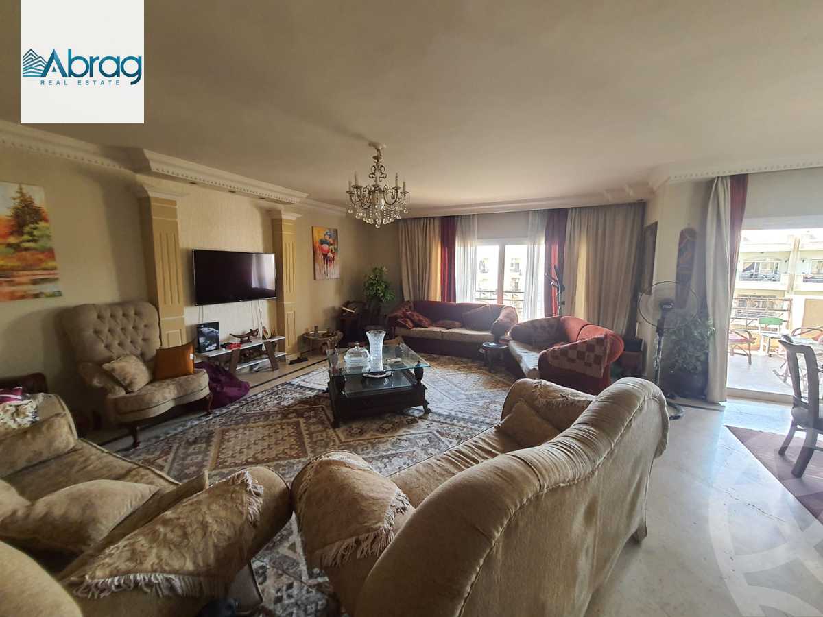 https://aqarmap.com.eg/ar/listing/4274959-for-sale-cairo-el-sheikh-zayed-city-compounds-in-sheikh-zayed-zayed-2000