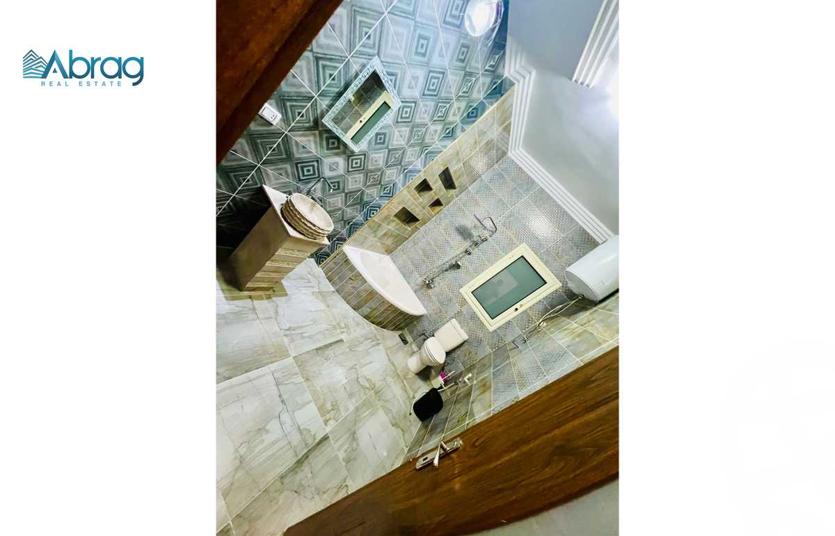https://aqarmap.com.eg/en/listing/5245509-for-sale-cairo-el-sheikh-zayed-city-compounds-zayed-heights-compound