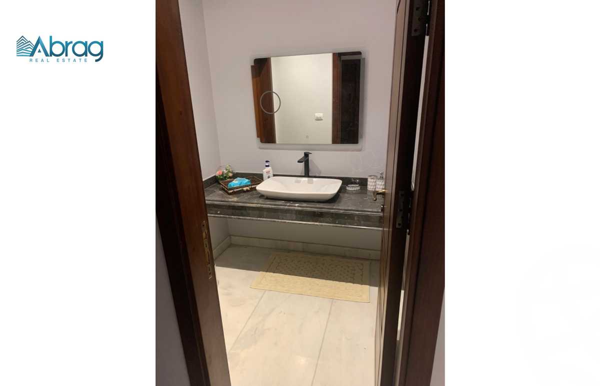 https://aqarmap.com.eg/en/listing/5303895-for-sale-cairo-el-sheikh-zayed-city-compounds-el-patio-zahraa