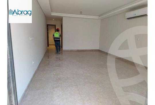 https://aqarmap.com.eg/ar/listing/5503008-for-sale-cairo-el-sheikh-zayed-city-compounds-zyd-wr-llttwyr-park-side-residences