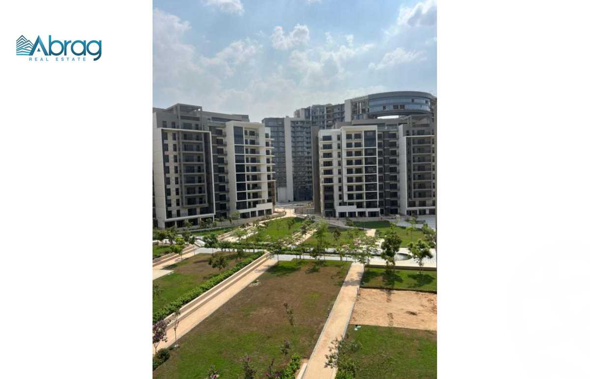 https://aqarmap.com.eg/ar/listing/5736834-for-sale-cairo-el-sheikh-zayed-city-compounds-zyd-wr-llttwyr-the-village-views