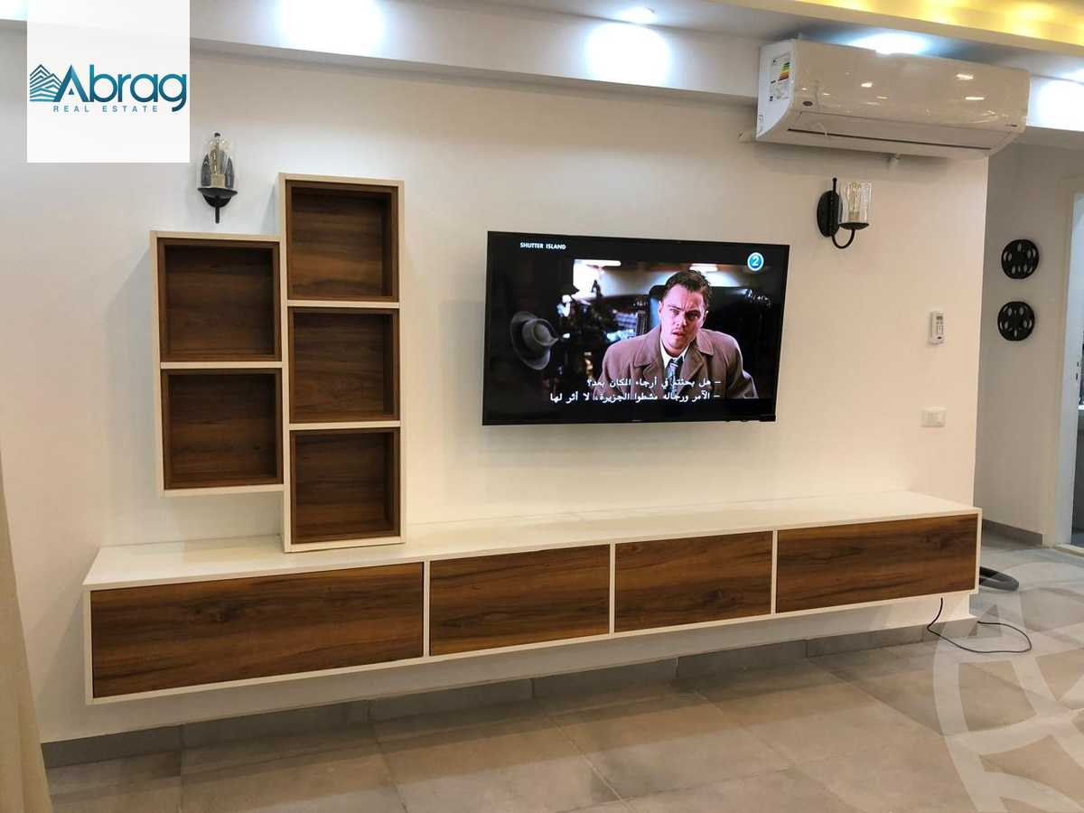 https://aqarmap.com.eg/ar/listing/5756107-for-sale-cairo-el-sheikh-zayed-city-compounds-green-3