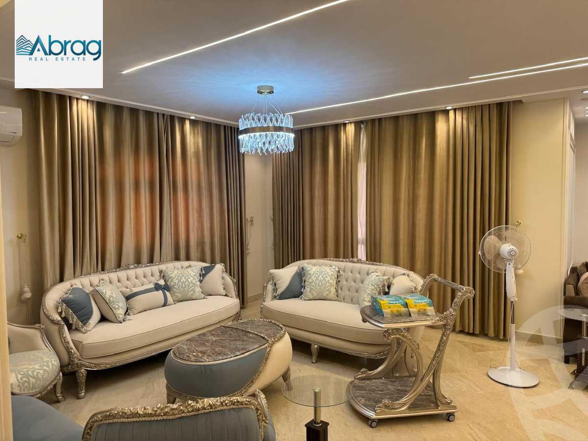 https://aqarmap.com.eg/ar/listing/5757090-for-sale-cairo-el-sheikh-zayed-city-compounds-beverly-hills