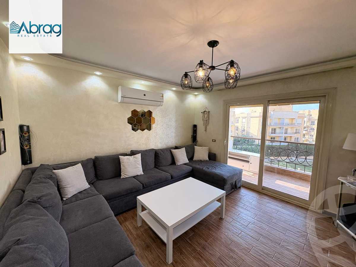 https://aqarmap.com.eg/en/listing/5758607-for-sale-cairo-el-sheikh-zayed-city-compounds-el-khamayel