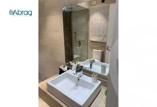 https://aqarmap.com.eg/en/listing/5800518-for-sale-cairo-el-sheikh-zayed-city-compounds-kmbwnd-fyldj-wyst-dr-llttwyr
