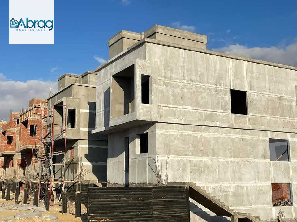 https://aqarmap.com.eg/ar/listing/5848487-for-sale-cairo-el-sheikh-zayed-city-lshykh-zyd-ljdyd-zayed-greens-2-compound-location-development
