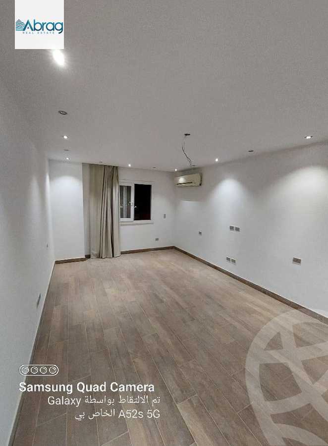 https://aqarmap.com.eg/en/listing/5867118-for-sale-cairo-el-sheikh-zayed-city-compounds-zayed-regency