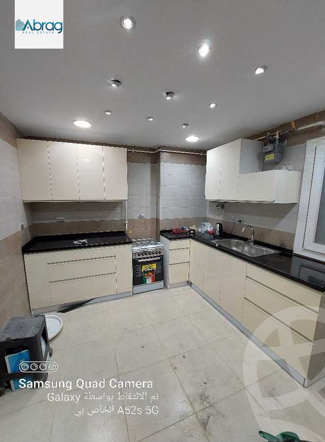 https://aqarmap.com.eg/en/listing/5867118-for-sale-cairo-el-sheikh-zayed-city-compounds-zayed-regency
