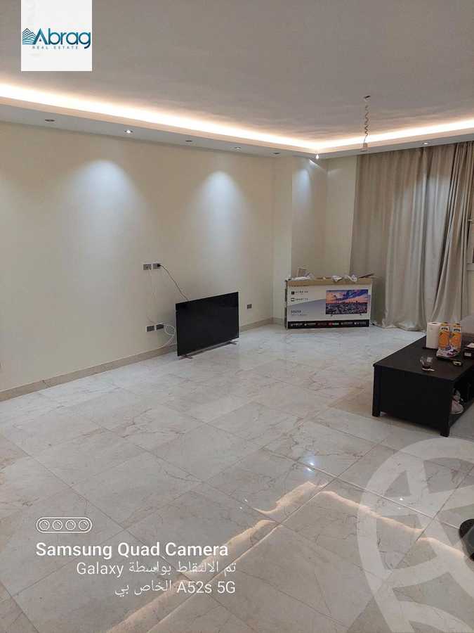 https://aqarmap.com.eg/en/listing/5867118-for-sale-cairo-el-sheikh-zayed-city-compounds-zayed-regency