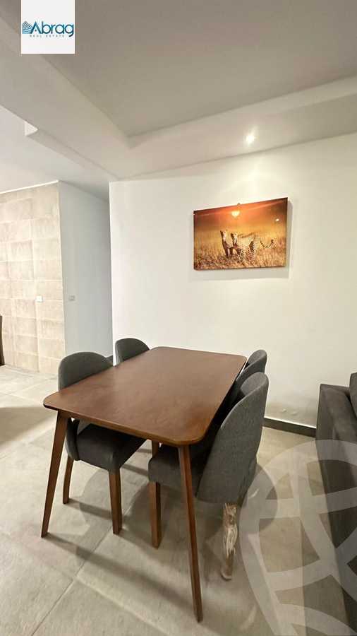 https://aqarmap.com.eg/en/listing/5946985-for-sale-cairo-el-sheikh-zayed-city-compounds-dh-drys
