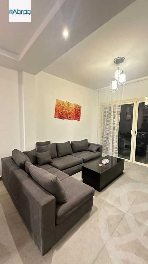 https://aqarmap.com.eg/en/listing/5946985-for-sale-cairo-el-sheikh-zayed-city-compounds-dh-drys